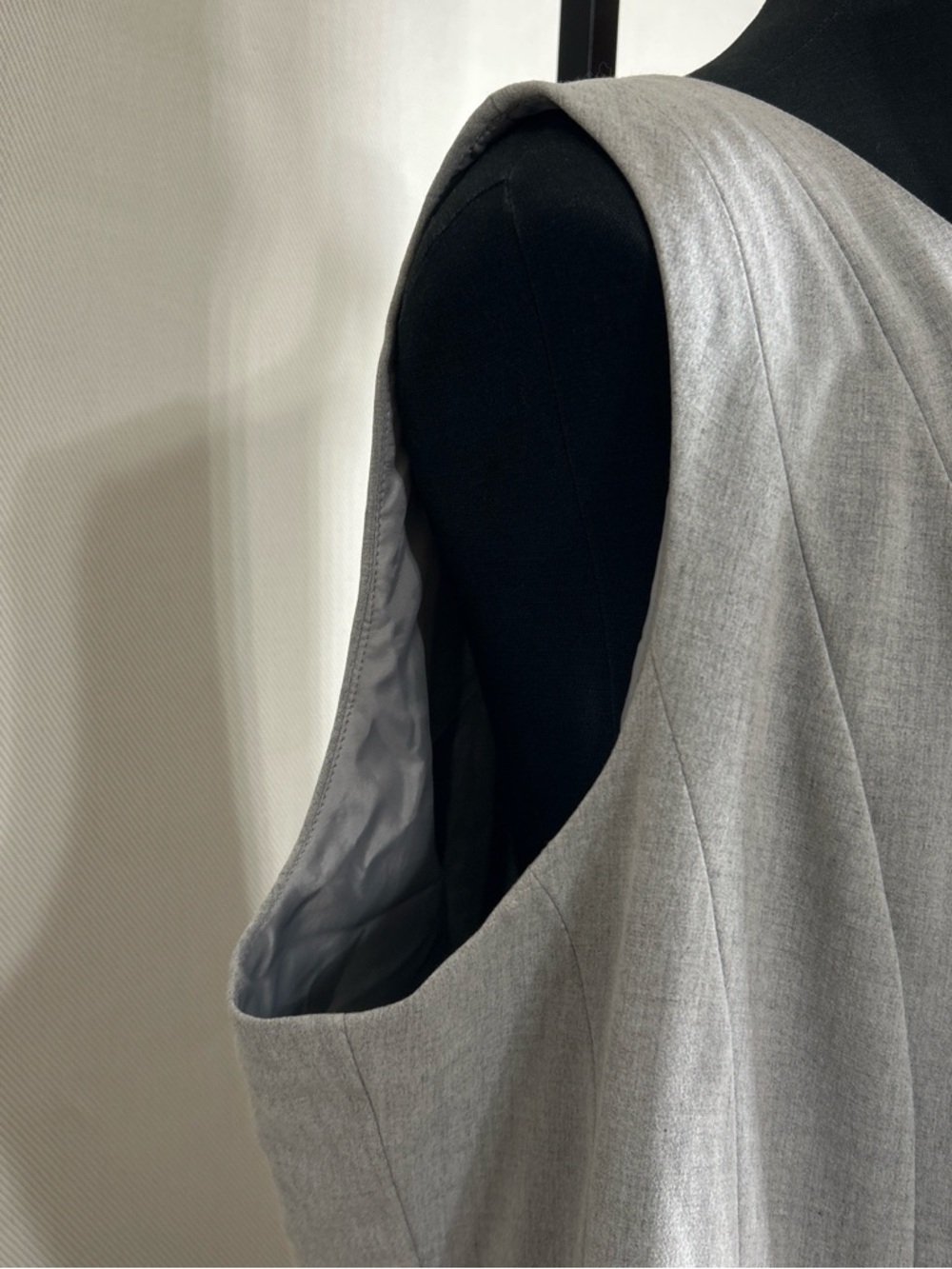 Calvin Klein Sleeveless Gray Fit-and-Flare Midi Dress - Picture 3 of 9